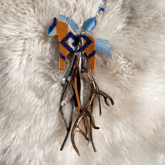 “Pendle-Pony” Purse Charm - Picture 4 of 4